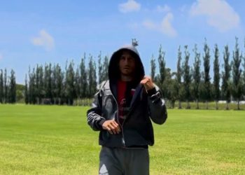 Con un gracioso video, Colón hizo oficial la llegada de Sebastián Prediger