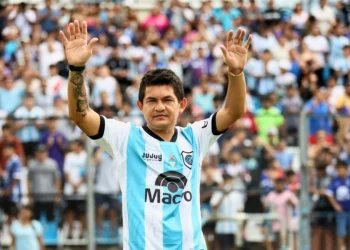 El Pulga llegó a Jujuy: “Quiero estar preparado para jugar al 100% cada partido»