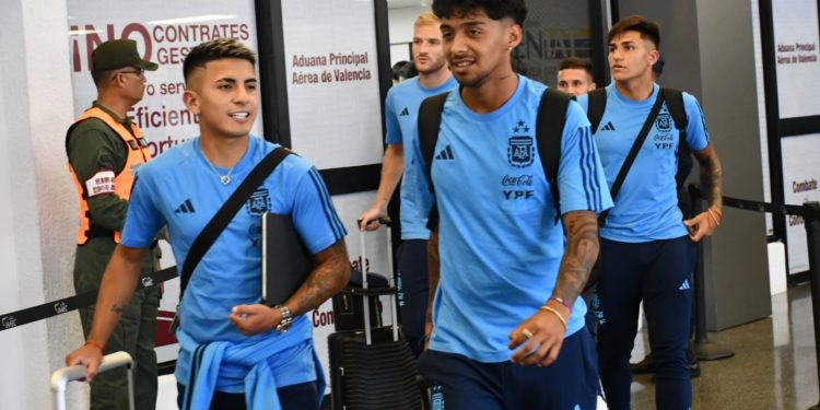 La Selección Sub 23 ya está en Venezuela para afrontar el Preolímpico 