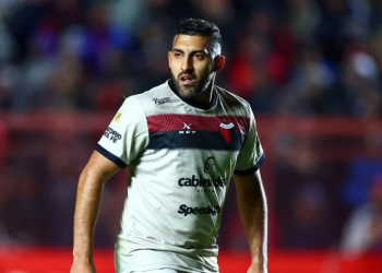 Colón tomó una postura con respecto a Wanchope Ábila
