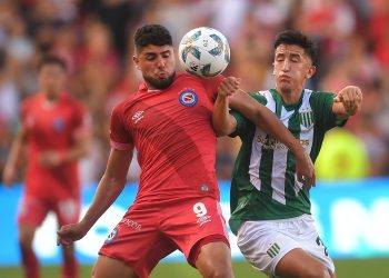Argentinos lo dio vuelta y superó a Banfield
