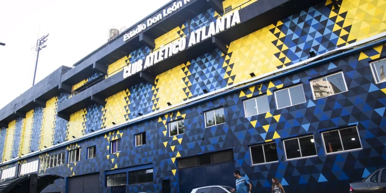 ¿Por qué canal se podrá ver Atlanta-Colón?