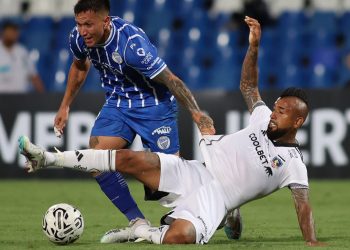 Godoy Cruz cayó ante Colo Colo y se complicó