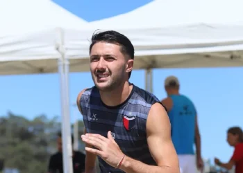 Se busca zaguero para el domingo, mientras Garcés entrena en Colón, pero…