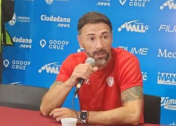 Kily González: «Nos está costando mucho hacer goles»