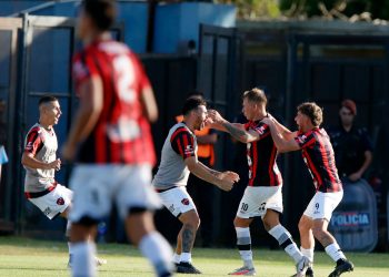 Patronato ganó de visitante y llegará entonado al duelo ante Colón