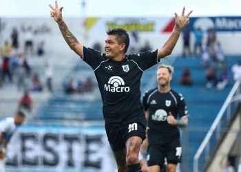 Gimnasia de Jujuy ganó otra vez por el Pulga
