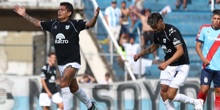 El Pulga Rodríguez le dio el triunfo a Gimnasia de Jujuy ante Arsenal