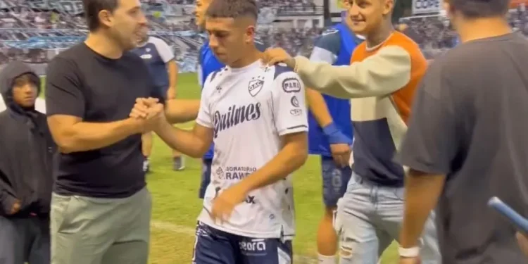 El ex Unión, «Rayo» González, le dio el triunfo a Quilmes ante Chacarita