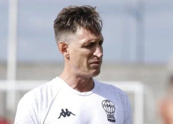 Un ex DT de Unión se va de Huracán y un ex jugador de Unión asume en Huracán