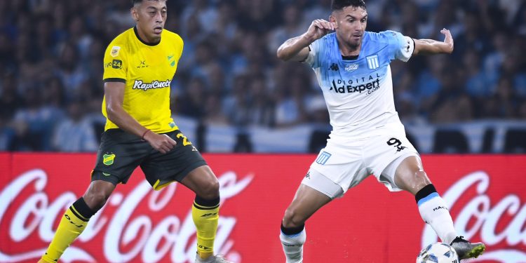 Empate entre Racing y Defensa y Justicia que alimenta las ilusiones de Unión