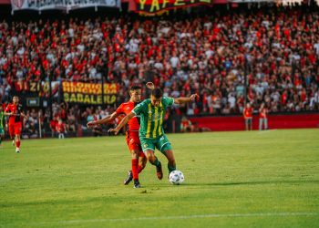 Colón empató ante Aldosivi y dejó puntos en Santa Fe por primera vez 