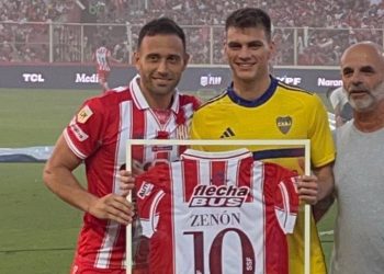 Y un día el «salvador» Zenón volvió al 15 de abril