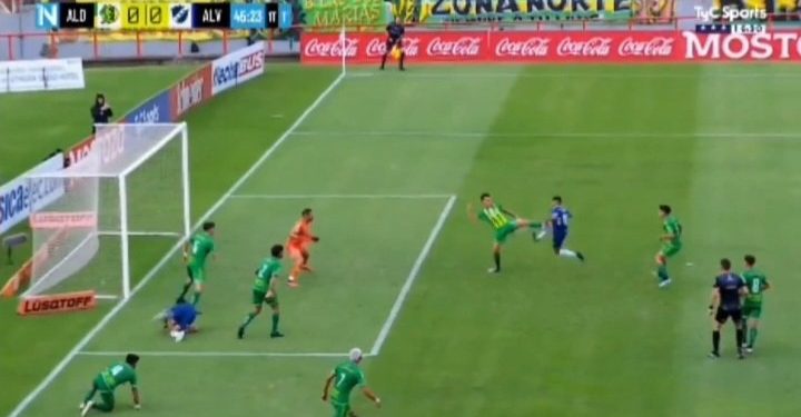 Dos ex Unión fueron protagonistas de una jugada polémica en el clásico de Mar del Plata