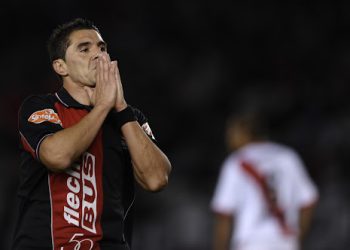 Para Fuertes, Colón descendió por «soberbia dirigencial» y aseguró que ningún equipo lo supera en la B