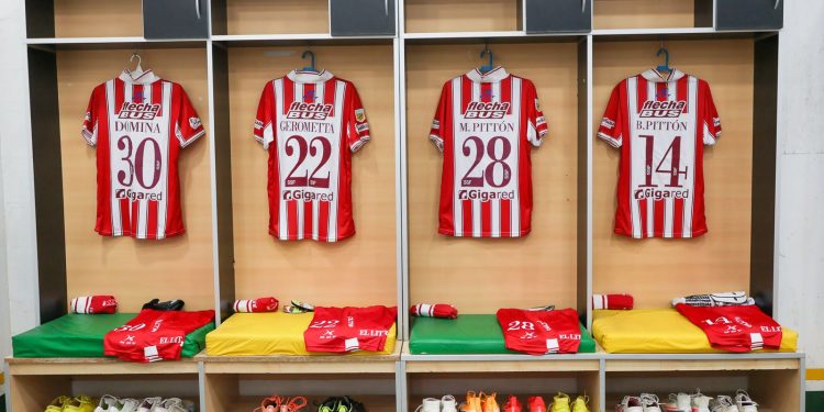 Unión ya está en el vestuario visitante