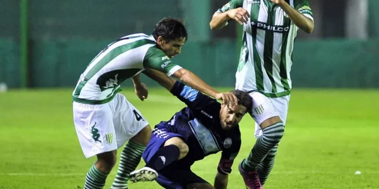Independiente Rivadavia y Banfield se enfrentan con la intención de mejorar sus campañas