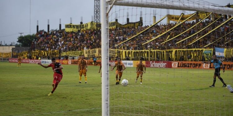 Delfino «castigó» a un jugador o es simple decisión táctica