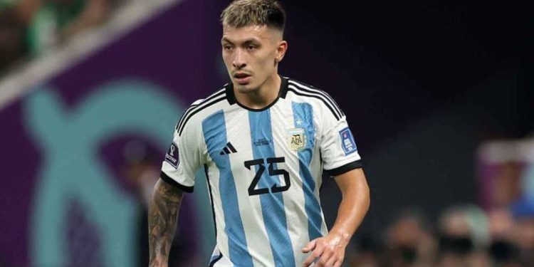 Lisandro Martínez se suma a la convocatoria de la Selección Argentina para la Fecha FIFA de marzo