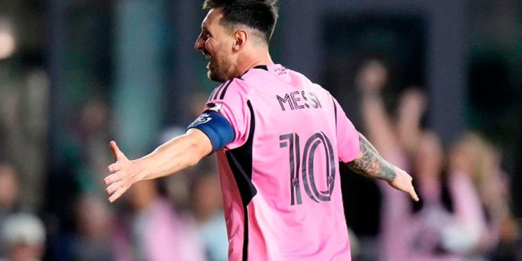 La noche de Messi: gol, asistencia y preocupación por su salida prematura