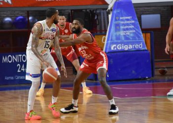 LNB: Unión volvió a perder y se hunde en el último puesto