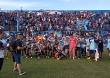 San Telmo goleó y alcanzó a Colón en el segundo lugar de la tabla