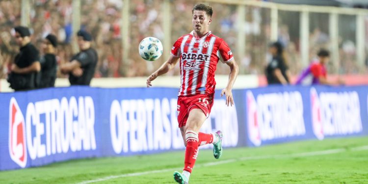 Vera: «Hicimos 95 minutos perfectos, el final duele mucho»
