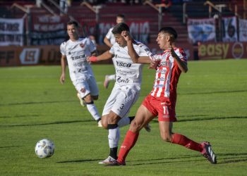 Patronato no levanta cabeza, empató ante San Miguel y no despega de los últimos puestos