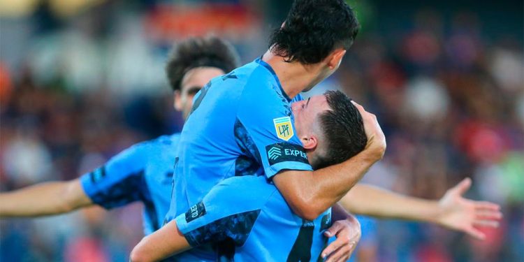 Antes de Unión, Belgrano arranca la Sudamericana de local ante Inter de Brasil