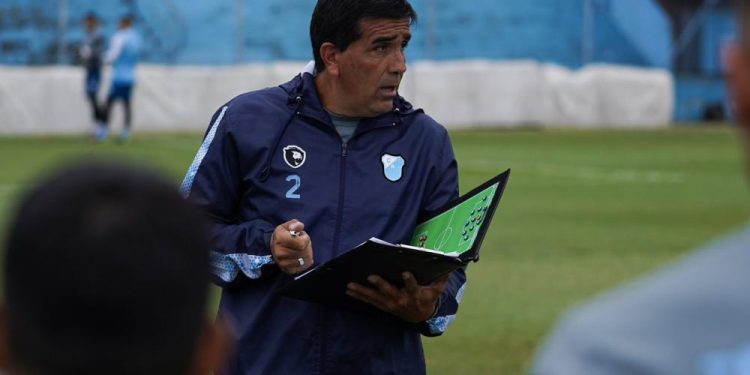 Temperley viene a Santa Fe con entrenador interino