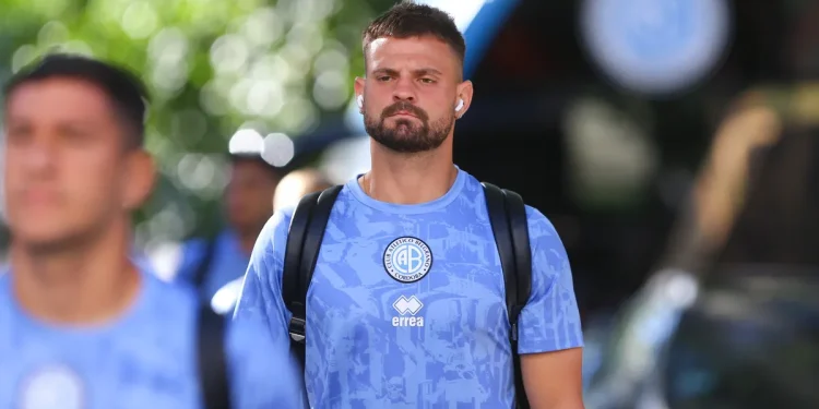 Nacho Chicco se llevó todos los elogios en el debut de Belgrano en la Sudamericana
