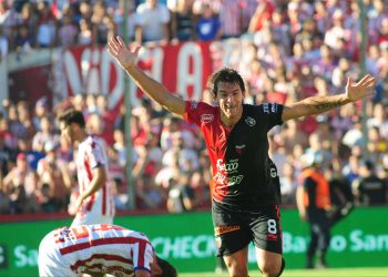 A sus 41 años, se retiró el autor de un gol recordado en el Mundo Colón