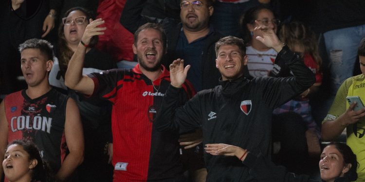 En redes, Colón anticipó el duelo ante Temperley en el Brigadier López