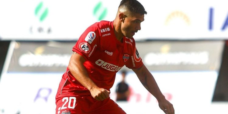 Surgió de Colón, pudo volver y hoy se destaca en el fútbol de Chile