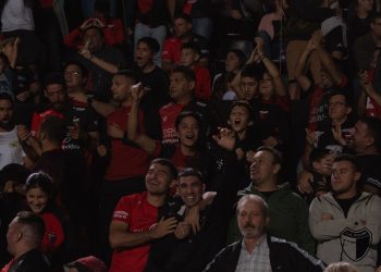 «Piel de escamas»: la iniciativa que Colón le propuso a sus hinchas
