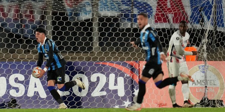 San Lorenzo volvió a perder, no levanta cabeza y quedó al borde de la eliminación