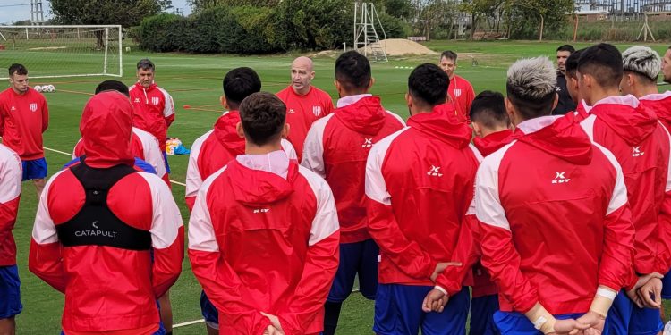 Sebastián Méndez contó que volvió a hablar con los jugadores de Unión