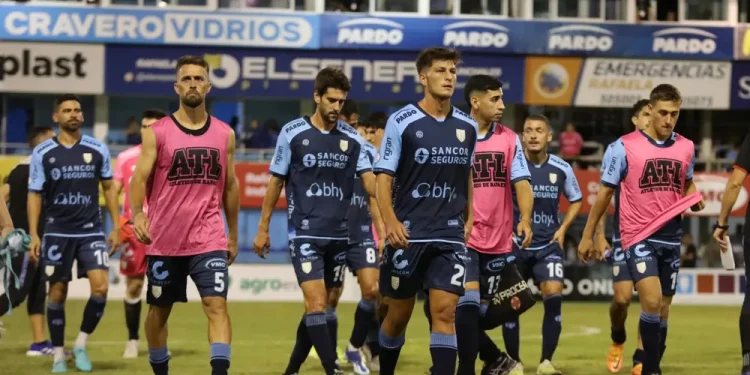 PN: Rafaela se prepara para recibir al escolta de Colón