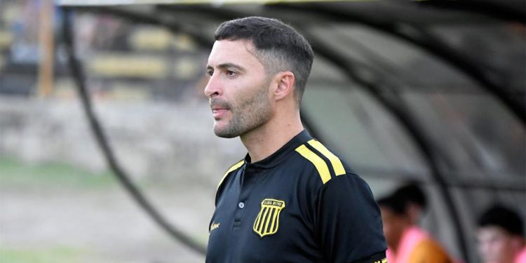 Primera Nacional: Otro DT que se va por malos resultados