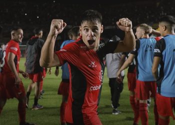 Talpone: «Me pone muy orgulloso estar en un club grande como Colón»