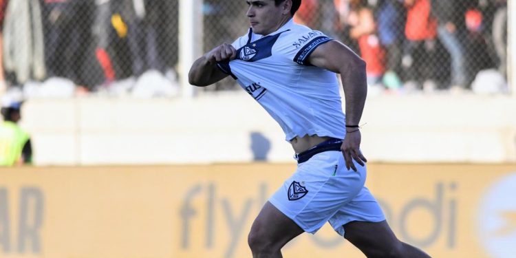 Vélez venció a Argentinos por penales y es finalista de la Copa de la Liga