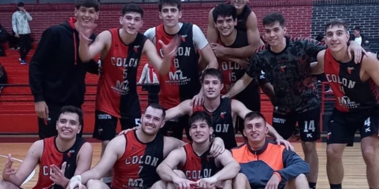 Colón goleó a Unión B y sumó el primer éxito del año