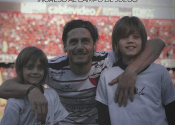 Colón sortea ingresos al campo con los jugadores