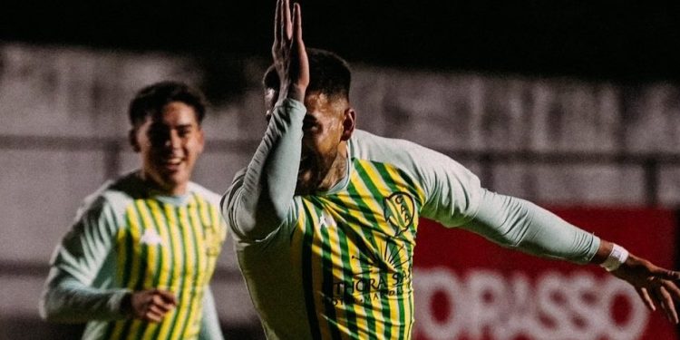 Defensores de Belgrano cayó ante Aldosivi y no pudo acercarse a Colón