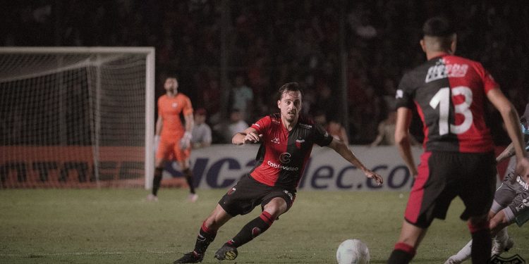 Bernardi: «Quise volver a recuperarme al club y no me dejaron»