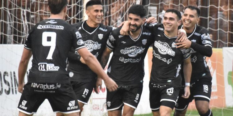 «Colón tiene historia, cualquier jugador se ve más motivado»