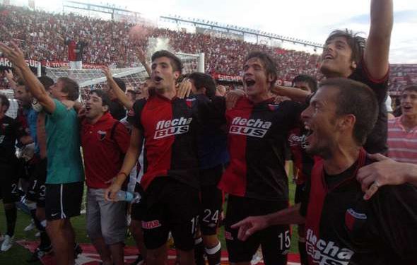 «Colón-Unión es el mejor clásico, la ciudad lo respira y no te podés abstraer»