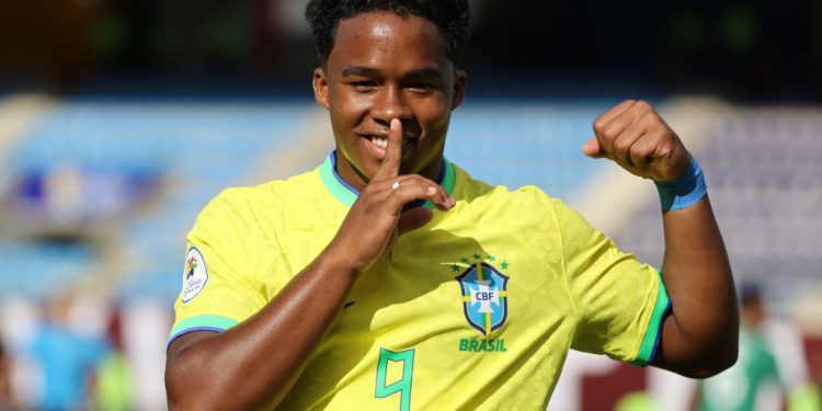 Endrick, figura de Brasil, palpitó la Copa América: «Argentina siempre será una de las favoritas»