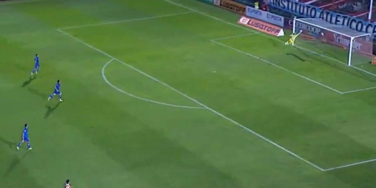 El golazo de Instituto que ya compite por «el gol del año»