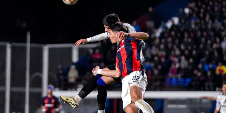 Agónica victoria de San Lorenzo que va en busca de la épica en Brasil